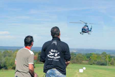 Lehrer- / Schüler-Training mit Hubschraubermodell